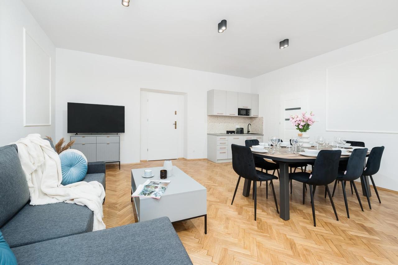 Gallery 7 - Apartment 3 Краков Экстерьер фото