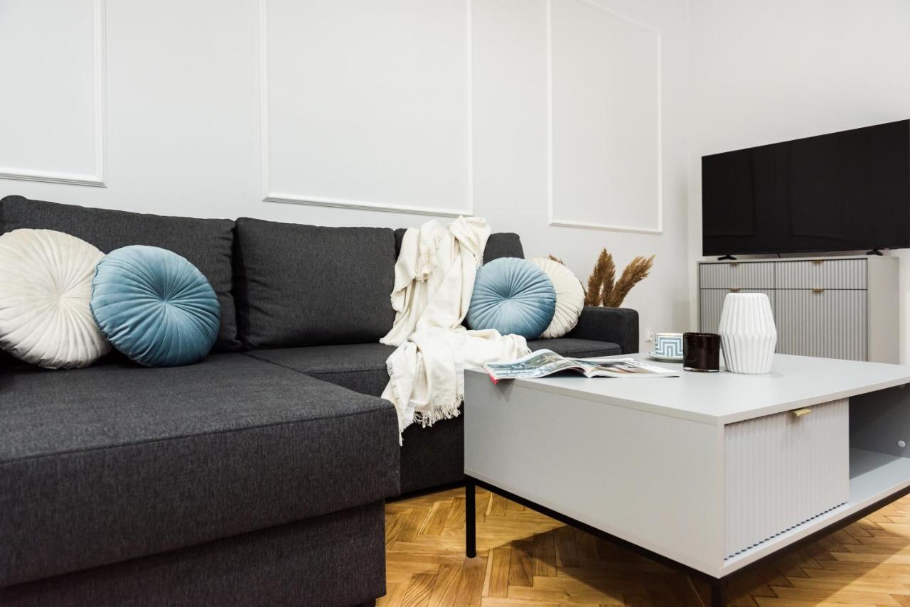 Gallery 7 - Apartment 3 Краков Экстерьер фото